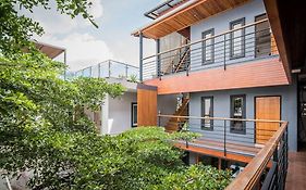 Le Terrarium Bed & Sleep Chiang Rai